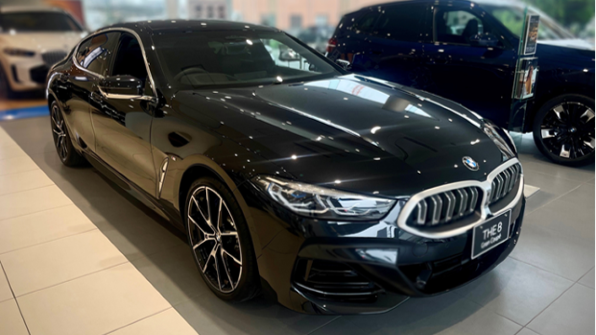 8シリーズ展示車